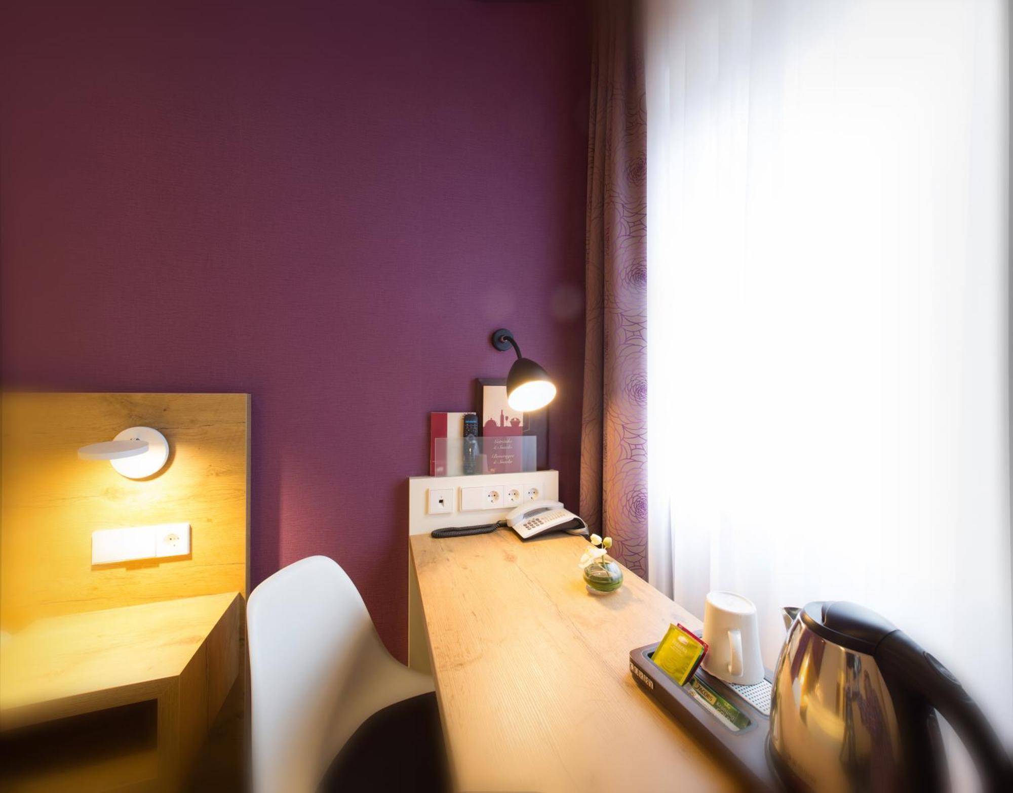 Small Single Room
