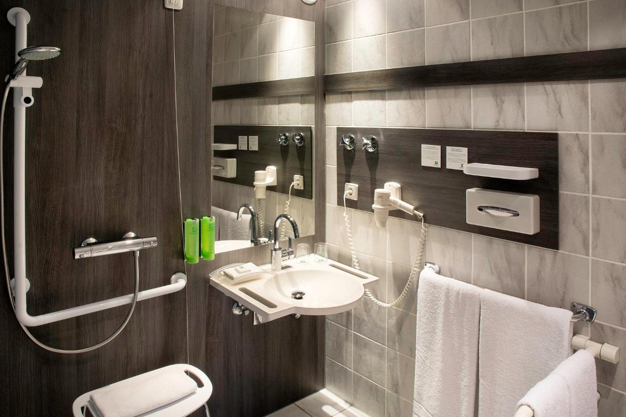Standard Double Room Accessible