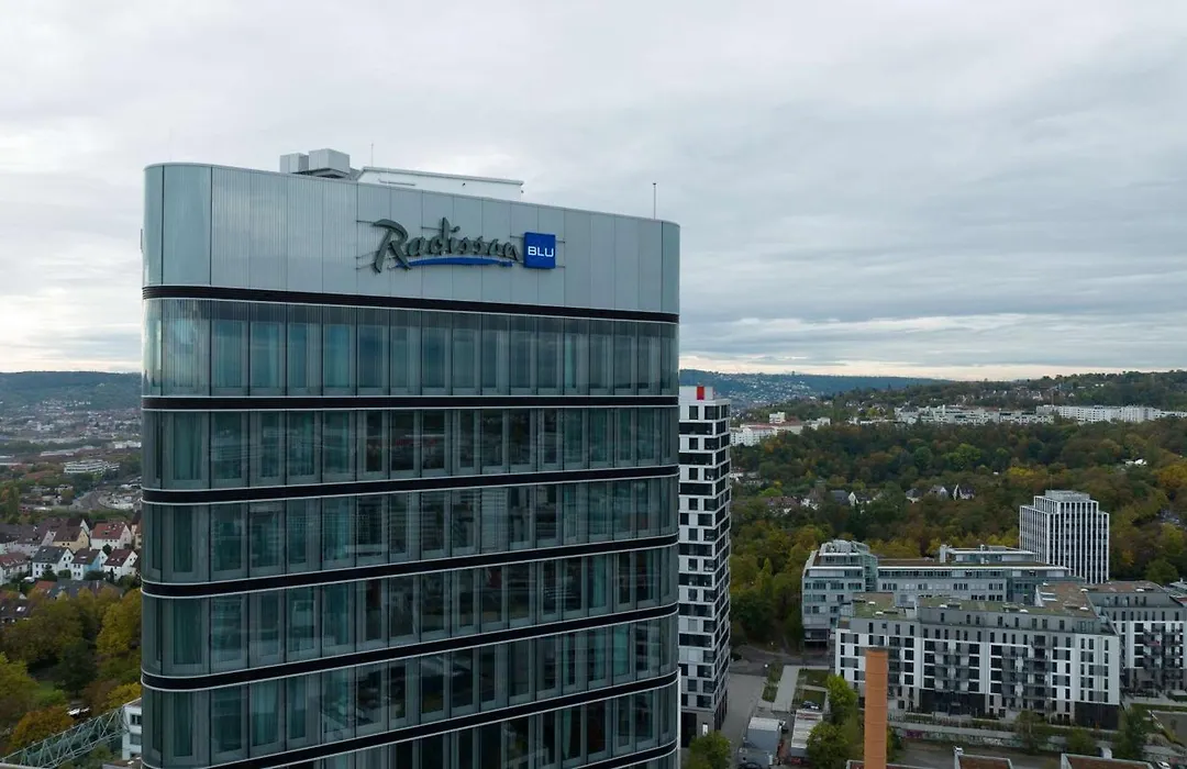Radisson Blu Hotel at Porsche Design Tower Stuttgart-1